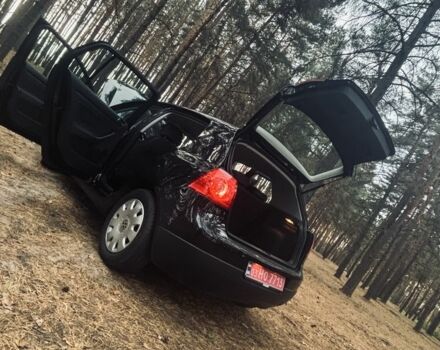 Черный Фольксваген Гольф, объемом двигателя 1.4 л и пробегом 268 тыс. км за 5600 $, фото 17 на Automoto.ua