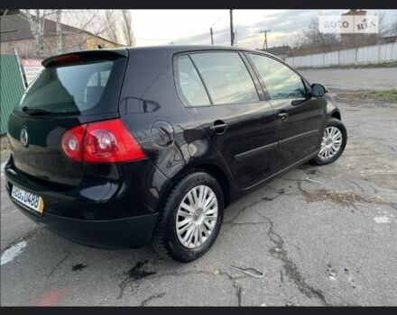 Черный Фольксваген Гольф, объемом двигателя 1.4 л и пробегом 200 тыс. км за 5600 $, фото 4 на Automoto.ua