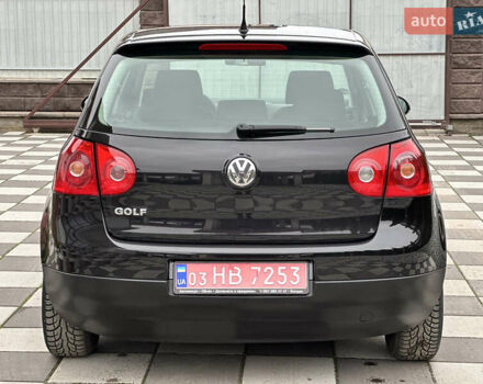 Черный Фольксваген Гольф, объемом двигателя 1.4 л и пробегом 187 тыс. км за 6500 $, фото 16 на Automoto.ua