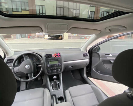 Чорний Фольксваген Гольф, об'ємом двигуна 1.6 л та пробігом 190 тис. км за 6032 $, фото 13 на Automoto.ua