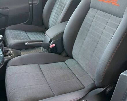 Чорний Фольксваген Гольф, об'ємом двигуна 0 л та пробігом 230 тис. км за 6500 $, фото 5 на Automoto.ua