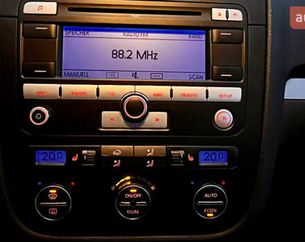 Чорний Фольксваген Гольф, об'ємом двигуна 1.4 л та пробігом 244 тис. км за 5550 $, фото 19 на Automoto.ua