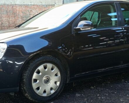 Черный Фольксваген Гольф, объемом двигателя 1.6 л и пробегом 200 тыс. км за 5300 $, фото 3 на Automoto.ua