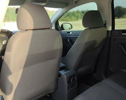 Черный Фольксваген Гольф, объемом двигателя 1.4 л и пробегом 212 тыс. км за 4900 $, фото 9 на Automoto.ua