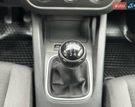 Черный Фольксваген Гольф, объемом двигателя 1.4 л и пробегом 187 тыс. км за 6500 $, фото 69 на Automoto.ua