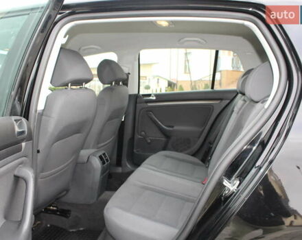 Чорний Фольксваген Гольф, об'ємом двигуна 1.6 л та пробігом 205 тис. км за 5690 $, фото 54 на Automoto.ua