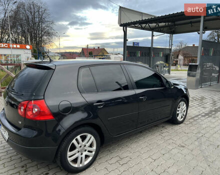 Черный Фольксваген Гольф, объемом двигателя 1.6 л и пробегом 195 тыс. км за 5900 $, фото 7 на Automoto.ua