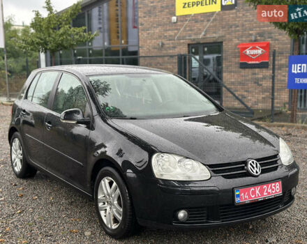 Черный Фольксваген Гольф, объемом двигателя 1.6 л и пробегом 221 тыс. км за 6600 $, фото 2 на Automoto.ua