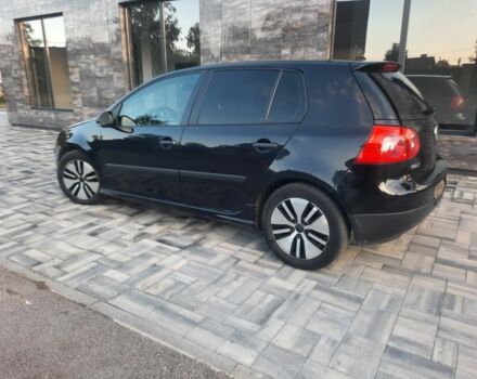 Черный Фольксваген Гольф, объемом двигателя 2 л и пробегом 350 тыс. км за 2500 $, фото 4 на Automoto.ua