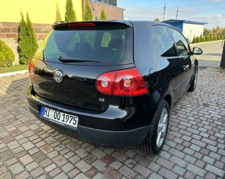 Черный Фольксваген Гольф, объемом двигателя 1.6 л и пробегом 207 тыс. км за 6700 $, фото 5 на Automoto.ua