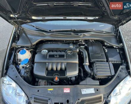 Чорний Фольксваген Гольф, об'ємом двигуна 1.6 л та пробігом 181 тис. км за 5899 $, фото 27 на Automoto.ua