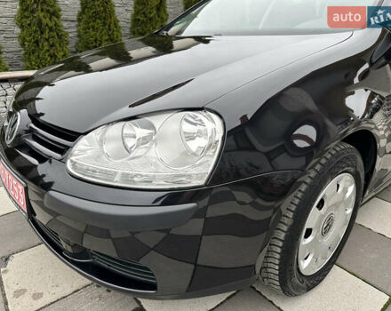 Черный Фольксваген Гольф, объемом двигателя 1.4 л и пробегом 187 тыс. км за 6500 $, фото 14 на Automoto.ua