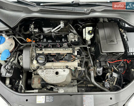 Черный Фольксваген Гольф, объемом двигателя 1.4 л и пробегом 187 тыс. км за 6500 $, фото 79 на Automoto.ua