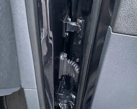 Чорний Фольксваген Гольф, об'ємом двигуна 1.6 л та пробігом 233 тис. км за 6800 $, фото 16 на Automoto.ua