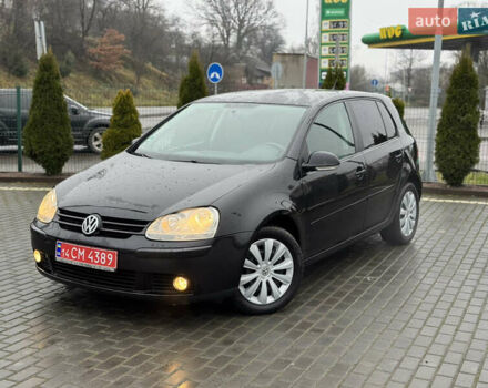 Черный Фольксваген Гольф, объемом двигателя 1.6 л и пробегом 195 тыс. км за 5150 $, фото 1 на Automoto.ua