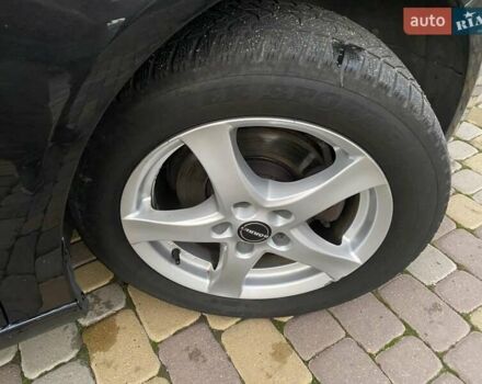 Черный Фольксваген Гольф, объемом двигателя 1.6 л и пробегом 246 тыс. км за 5200 $, фото 12 на Automoto.ua