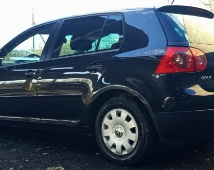 Черный Фольксваген Гольф, объемом двигателя 1.6 л и пробегом 200 тыс. км за 5300 $, фото 2 на Automoto.ua