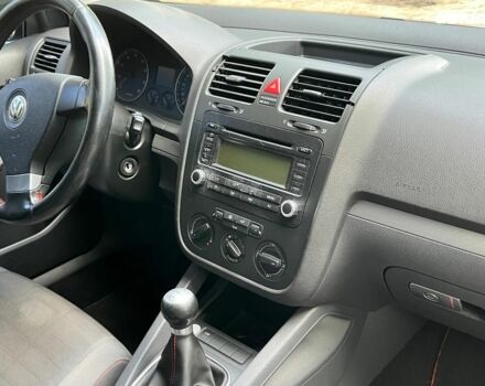 Чорний Фольксваген Гольф, об'ємом двигуна 1.6 л та пробігом 255 тис. км за 4990 $, фото 31 на Automoto.ua