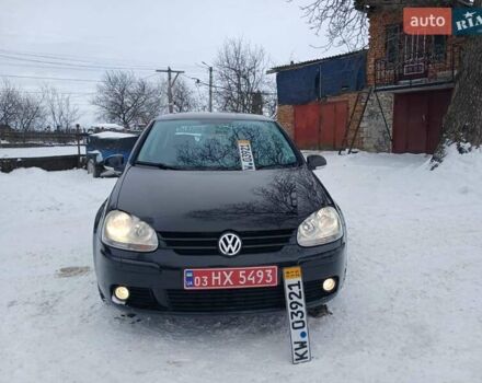 Черный Фольксваген Гольф, объемом двигателя 1.4 л и пробегом 218 тыс. км за 5250 $, фото 1 на Automoto.ua
