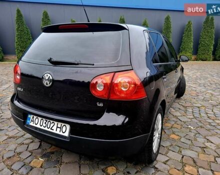 Черный Фольксваген Гольф, объемом двигателя 1.6 л и пробегом 219 тыс. км за 6400 $, фото 21 на Automoto.ua