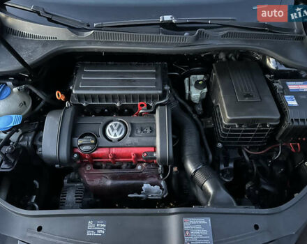 Черный Фольксваген Гольф, объемом двигателя 1.4 л и пробегом 271 тыс. км за 5700 $, фото 50 на Automoto.ua