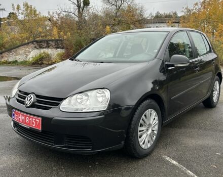 Черный Фольксваген Гольф, объемом двигателя 0 л и пробегом 243 тыс. км за 5750 $, фото 1 на Automoto.ua