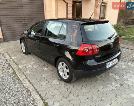 Черный Фольксваген Гольф, объемом двигателя 1.6 л и пробегом 240 тыс. км за 6150 $, фото 4 на Automoto.ua