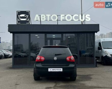 Черный Фольксваген Гольф, объемом двигателя 1.39 л и пробегом 268 тыс. км за 6490 $, фото 6 на Automoto.ua