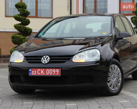 Черный Фольксваген Гольф, объемом двигателя 1.6 л и пробегом 203 тыс. км за 5890 $, фото 3 на Automoto.ua