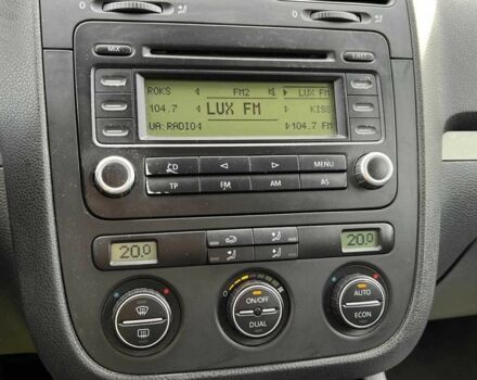 Чорний Фольксваген Гольф, об'ємом двигуна 1.6 л та пробігом 256 тис. км за 5999 $, фото 13 на Automoto.ua