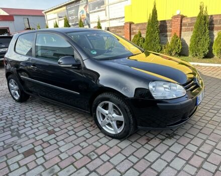 Черный Фольксваген Гольф, объемом двигателя 1.6 л и пробегом 207 тыс. км за 6700 $, фото 4 на Automoto.ua