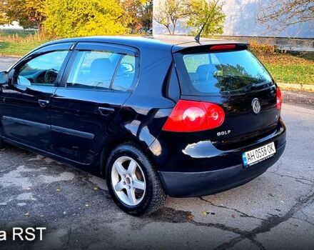 Черный Фольксваген Гольф, объемом двигателя 1.6 л и пробегом 236 тыс. км за 5800 $, фото 4 на Automoto.ua