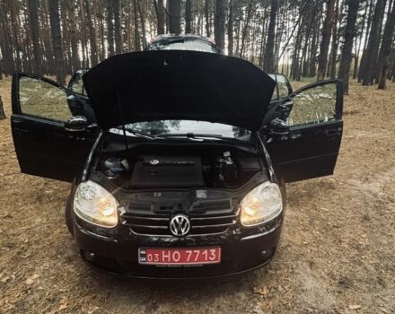 Черный Фольксваген Гольф, объемом двигателя 1.4 л и пробегом 268 тыс. км за 5600 $, фото 18 на Automoto.ua