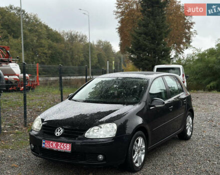 Черный Фольксваген Гольф, объемом двигателя 1.6 л и пробегом 221 тыс. км за 6600 $, фото 18 на Automoto.ua