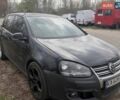 Черный Фольксваген Гольф, объемом двигателя 1.4 л и пробегом 250 тыс. км за 2800 $, фото 1 на Automoto.ua