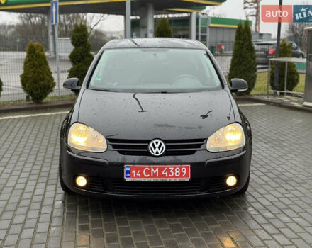 Черный Фольксваген Гольф, объемом двигателя 1.6 л и пробегом 195 тыс. км за 5150 $, фото 3 на Automoto.ua