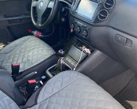 Чорний Фольксваген Гольф, об'ємом двигуна 1.6 л та пробігом 240 тис. км за 4700 $, фото 14 на Automoto.ua