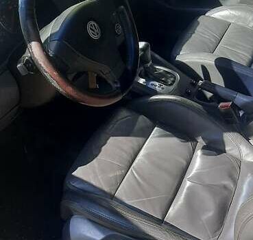 Чорний Фольксваген Гольф, об'ємом двигуна 1.6 л та пробігом 267 тис. км за 6500 $, фото 5 на Automoto.ua