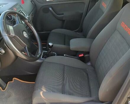 Черный Фольксваген Гольф, объемом двигателя 1.4 л и пробегом 212 тыс. км за 4900 $, фото 5 на Automoto.ua