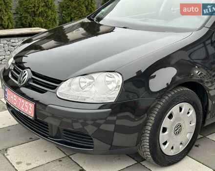 Черный Фольксваген Гольф, объемом двигателя 1.4 л и пробегом 187 тыс. км за 6500 $, фото 9 на Automoto.ua