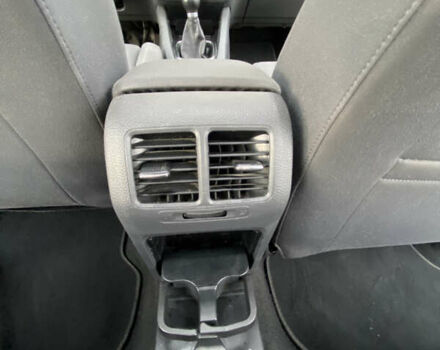 Чорний Фольксваген Гольф, об'ємом двигуна 1.6 л та пробігом 190 тис. км за 6032 $, фото 15 на Automoto.ua