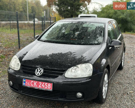 Черный Фольксваген Гольф, объемом двигателя 1.6 л и пробегом 221 тыс. км за 6600 $, фото 5 на Automoto.ua