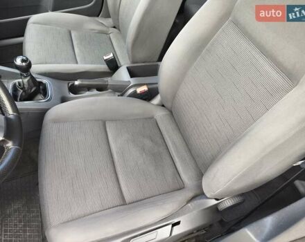 Фольксваген Гольф 2006 в Хмельницком на Automoto.ua Черный Фольксваген Гольф, объемом двигателя 1.6 л и пробегом 247 тыс. км за 6400 $, фото 68 на Automoto.ua