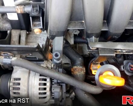 Черный Фольксваген Гольф, объемом двигателя 1.6 л и пробегом 143 тыс. км за 5900 $, фото 2 на Automoto.ua