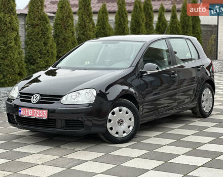 Черный Фольксваген Гольф, объемом двигателя 1.4 л и пробегом 187 тыс. км за 6500 $, фото 2 на Automoto.ua
