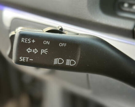 Черный Фольксваген Гольф, объемом двигателя 1.6 л и пробегом 232 тыс. км за 5750 $, фото 18 на Automoto.ua