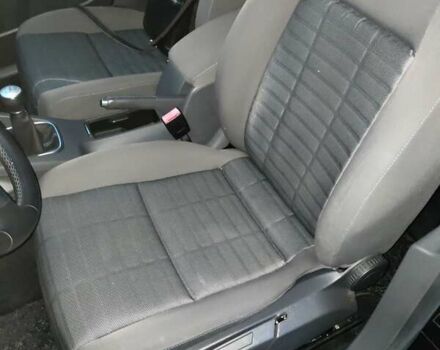 Чорний Фольксваген Гольф, об'ємом двигуна 1.6 л та пробігом 202 тис. км за 6650 $, фото 11 на Automoto.ua