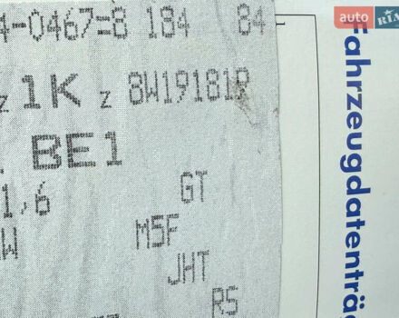 Черный Фольксваген Гольф, объемом двигателя 1.6 л и пробегом 182 тыс. км за 6350 $, фото 93 на Automoto.ua