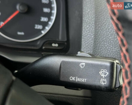 Черный Фольксваген Гольф, объемом двигателя 1.4 л и пробегом 191 тыс. км за 5550 $, фото 26 на Automoto.ua