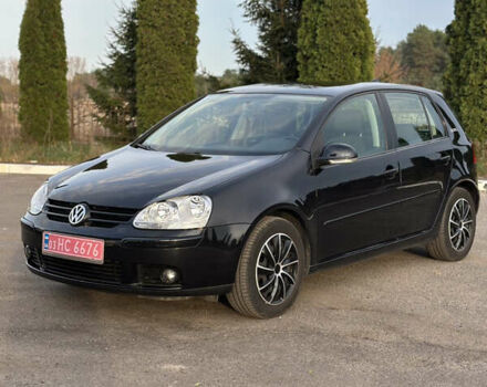 Черный Фольксваген Гольф, объемом двигателя 1.6 л и пробегом 232 тыс. км за 5750 $, фото 2 на Automoto.ua